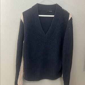 Men's Navy Blue Sweater